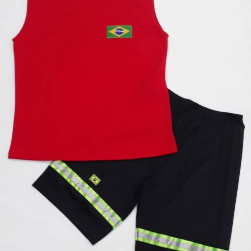 2906 - Bombeiro adulto (42 a 46) em Tietê, SP por Fantasia & Folia