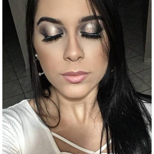 Maquiagem Iluminada 