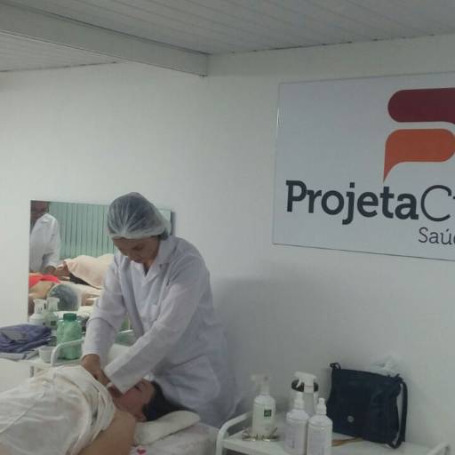 CURSO DE TÉCNICAS DE MASSOTERAPIA por Projeta Cursos Profissionalizantes 