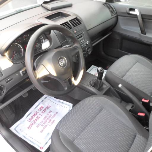 POLO HATCH 1.6 FLEX COMPLETO ANO 2013 por Jota Car Veículos 