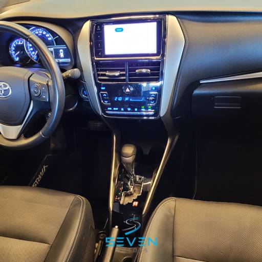 TOYOTA YARIS 1.5 16v 4p Flex Xs Connect Multidrive Automático Cvt 2022 em Botucatu, SP por Seven Motors Concessionária