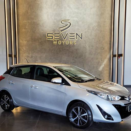 TOYOTA YARIS 1.5 16v 4p Flex Xs Connect Multidrive Automático Cvt 2022 em Botucatu, SP por Seven Motors Concessionária