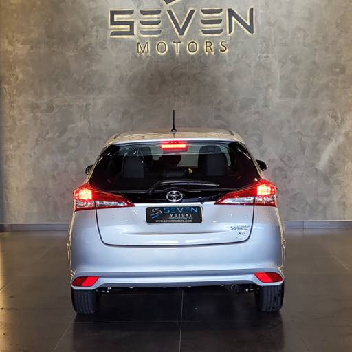 TOYOTA YARIS 1.5 16v 4p Flex Xs Connect Multidrive Automático Cvt 2022 em Botucatu, SP por Seven Motors Concessionária