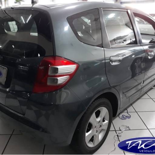 Fit LX por Tacar Veiculos