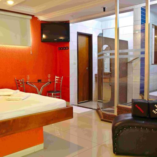 Suíte Luxo - Ap 09 por Volúpia Motel