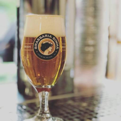 Taças de vidro por Arte Porcelana Personalizada 