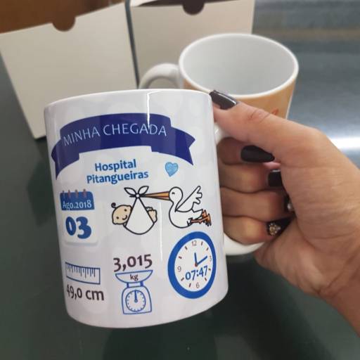 Caneca Personalizada por Customiza Gráfica Digital