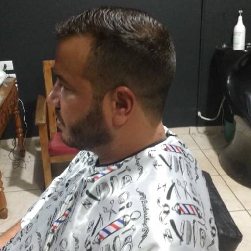 Comprar o produto de Corte Degrade  em A Classificar pela empresa Barbearia Popular em Mineiros, GO por Solutudo