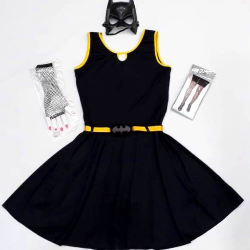 1303 - Mulher morcego adulto (tamanho 44) em Tietê, SP por Fantasia & Folia