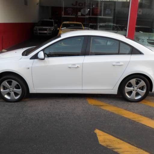 CRUZE LT 2.0 FLEX AUTOMÁTICO TOP DE LINHA ANO 2014 por Jota Car Veículos 