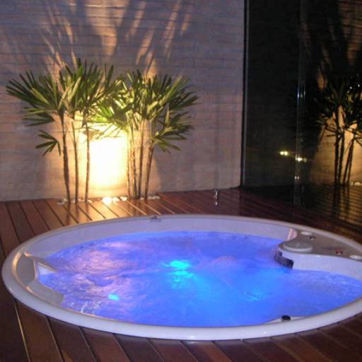 Spa Maresia 05 pessoas  em Curitiba, PR por Amazon SPA - Loja Batel