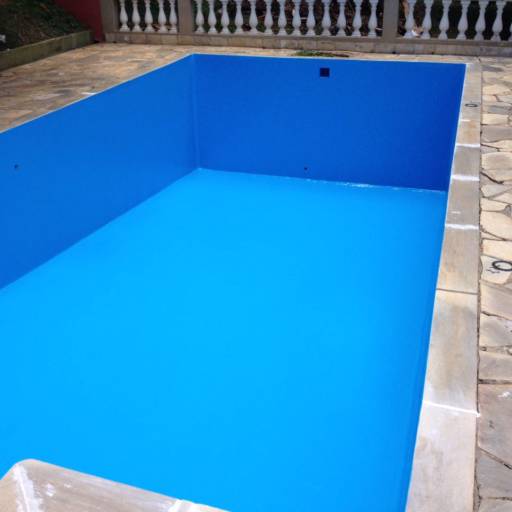 piscina de fibra por Akento Piscinas e Aquecedor Solar