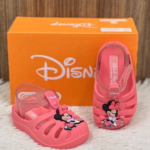 Sandália infantil Grendene  em Uberlândia, MG por Lojas Dom Flavittos