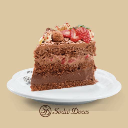 Bolo sabor Chocotrufas com Morangos por Sodiê Doces