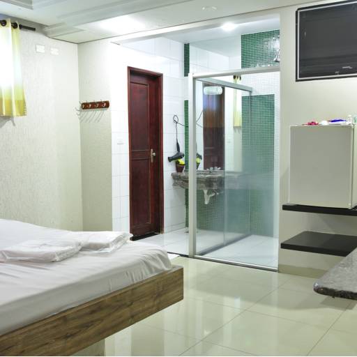 Suíte Simples - Ap 02 por Volúpia Motel