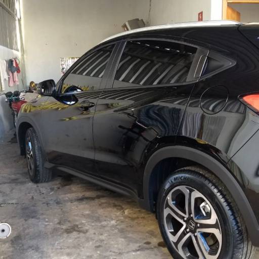 Polimento com cera japonesa  por Pacheco'S Car Auto Center