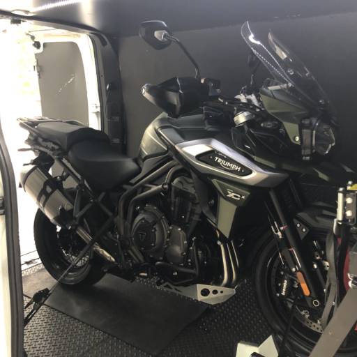 TRANSPORTE EXCLUSIVO PARA MOTOS - TRIUMPH em Jundiaí, SP por HRM MOTO TRANSPORTE - Transporte Para Motos