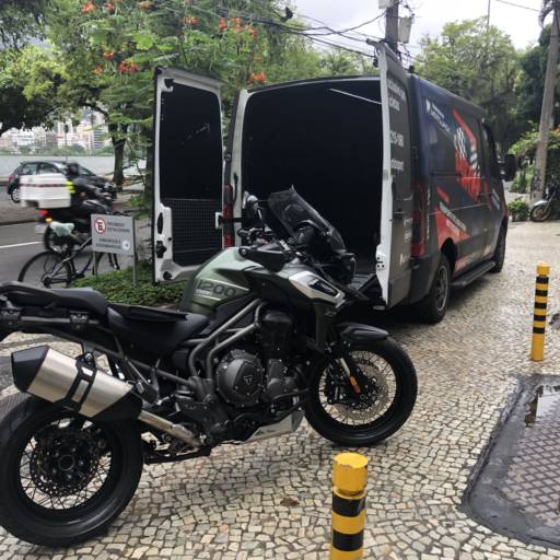 TRANSPORTE EXCLUSIVO PARA MOTOS - TRIUMPH em Jundiaí, SP por HRM MOTO TRANSPORTE - Transporte Para Motos