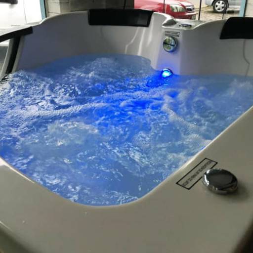 Banheira Kanto Bella Dupla em Curitiba, PR por Amazon SPA - Loja Batel