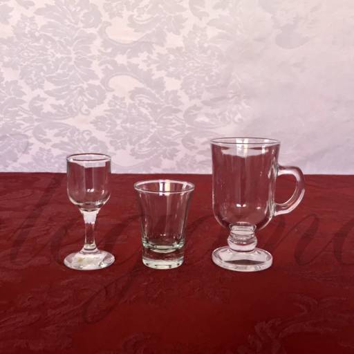 Linha de Copos Bistrô, Stylo, Lírio e Jasmin por Elegance Festas