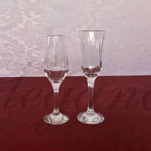 Linha de Copos Bistrô, Stylo, Lírio e Jasmin por Elegance Festas