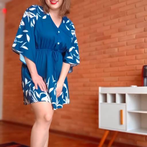 Prazer sou a Beatriz, uma massagista apaixonada pelo que faço, com dedicação e carinho vou te proporcionar um momento de alto conhecimento e conforto, tenho mãos macias que vão te deixar no paraíso.