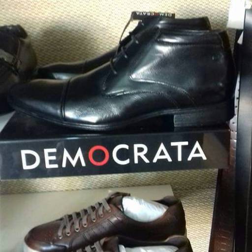 Calçados Democrata em Boituva, SP por Butik Vicio