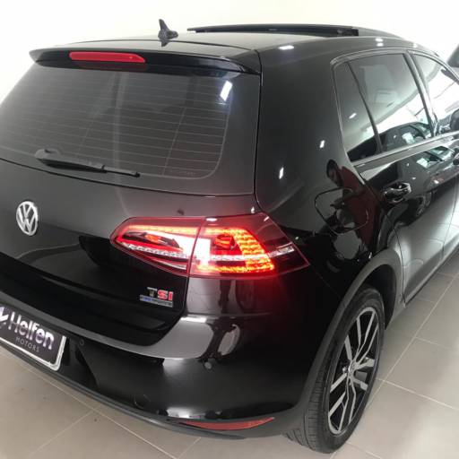 GOLF HIGHLINE 2013/2014 por Helfen Motors