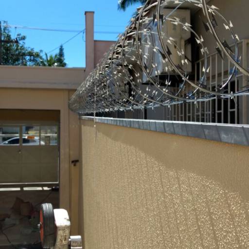 Cerca Elétrica por TecSeg Segurança Eletrônica 