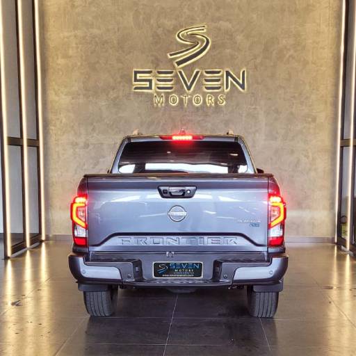 NISSAN FRONTIER 2.3 16v Platinum Cabine Dupla 4x4 Bi-turbo Diesel Automático 2025 em Botucatu, SP por Seven Motors Concessionária