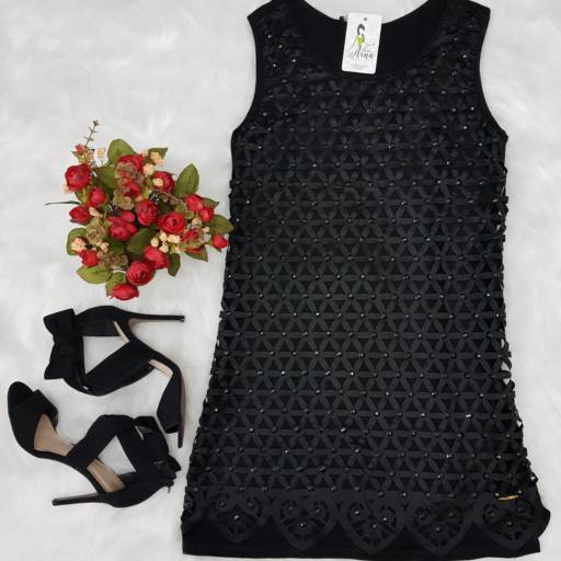 Vestido com pedraria por Dona Nina Boutique