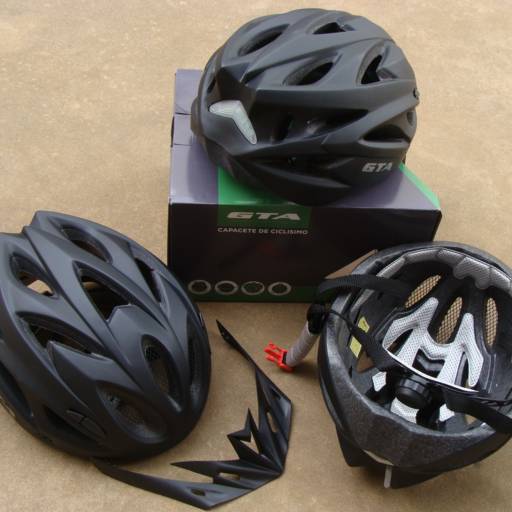 CAPACETE MÉDIO E GRANDE PRETO FOSCO  COM VISEIRA REGULAGEM SINALIZADOR TELA  NX 18F  GTA em Bauru, SP por Two Force Bike Shop