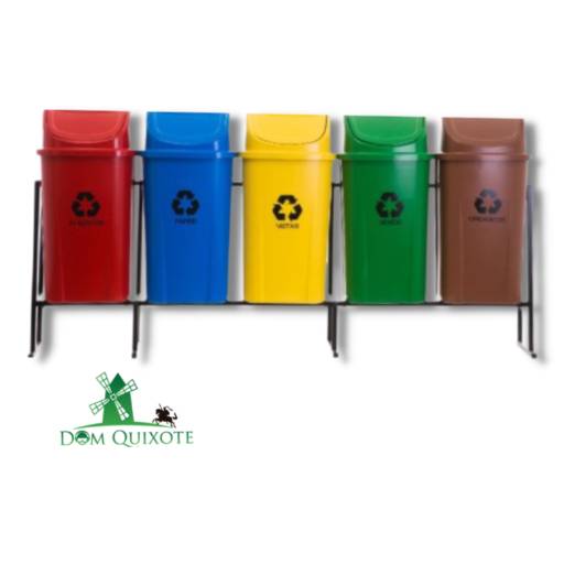 Kit Lixeira de Coleta Seletiva 60L com suporte em Jundiaí, SP por Dom Quixote Equipamentos de Proteção Individual