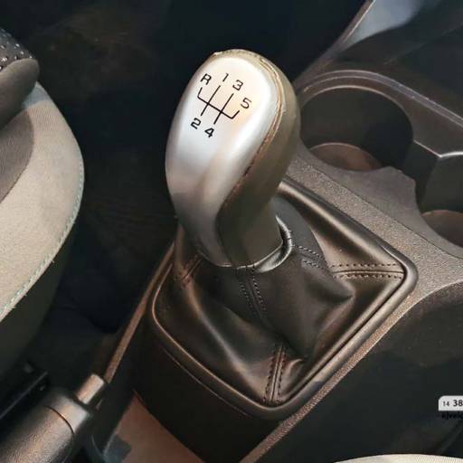 CHEVROLET MONTANA 1.4 FLEX LS- 2018/2019 em Botucatu, SP por AJ Veículos