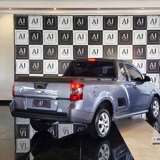 CHEVROLET MONTANA 1.4 FLEX LS- 2018/2019 em Botucatu, SP por AJ Veículos