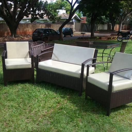 Móveis Cabral por Moveis Cabral Ltda