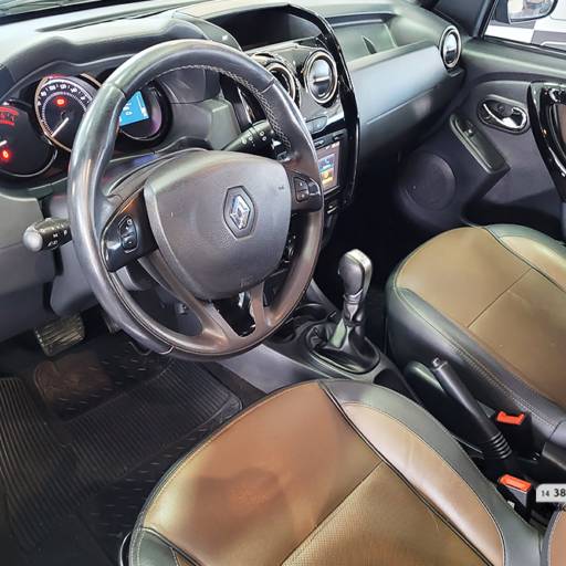 RENAULT DUSTER 1.6 16V 4P FLEX DYNAMIQUE AUTOMÁTICO- 2018 em Botucatu, SP por AJ Veículos