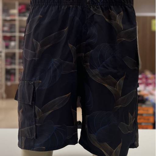 Bermuda adulta DLP em Uberlândia, MG por Lojas Dom Flavittos