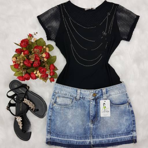Blusa com tela