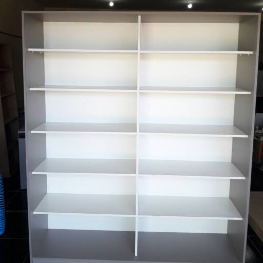 Armario multiuso em Boituva, SP por Duamar Móveis