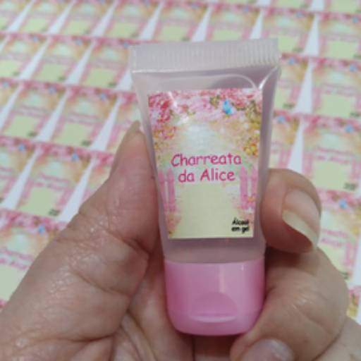 Adesivo em Papel e Vinil