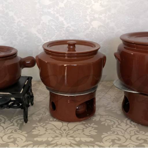 Caçarolas e Travessas Cerâmica Marrom - Varios Modelos por Elegance Festas