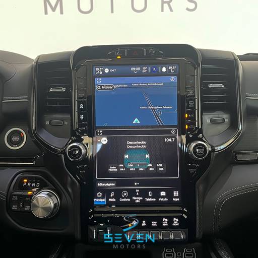 RAM 1500 5.7 V8 LIMITED CABINE DUPLA 4X4 AUTOMÁTICO- 2023 em Botucatu, SP por Seven Motors Concessionária