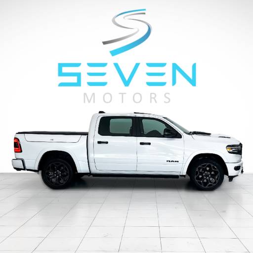 RAM 1500 5.7 V8 LIMITED CABINE DUPLA 4X4 AUTOMÁTICO- 2023 em Botucatu, SP por Seven Motors Concessionária