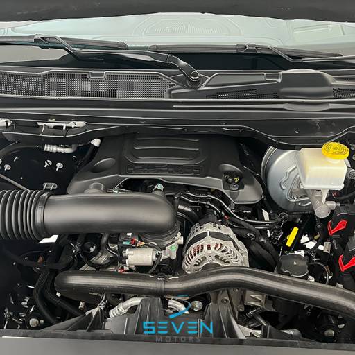 RAM 1500 5.7 V8 LIMITED CABINE DUPLA 4X4 AUTOMÁTICO- 2023 em Botucatu, SP por Seven Motors Concessionária