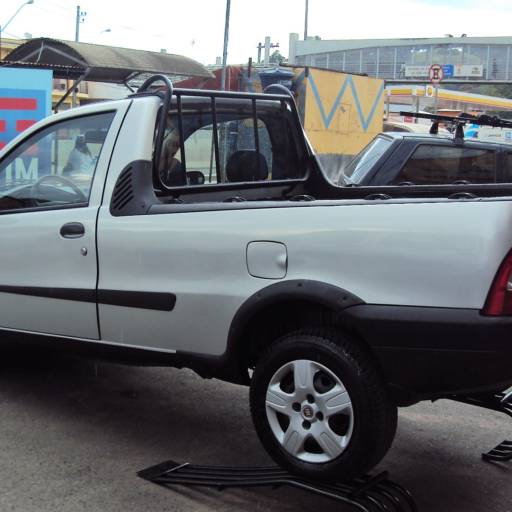 STRADA 1.4 FIRE FLEX - 2006 - PRATA por Top Car Veículos