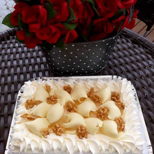 Bolos brancos em Boituva, SP por Micheli Bolos e Buffet