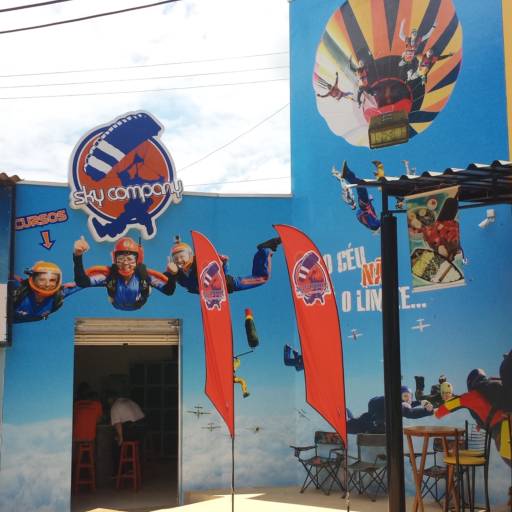 Adesivação Parede por Fator Sign Coberturas e Totens