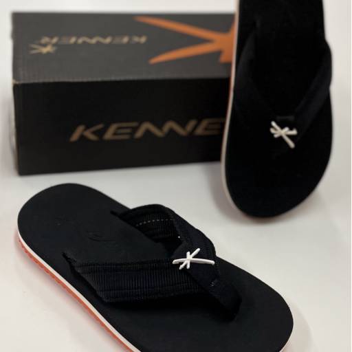 Chinelo Kenner infantil masculino  em Uberlândia, MG por Lojas Dom Flavittos