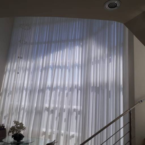 Cortinas para Pé Direito Alto